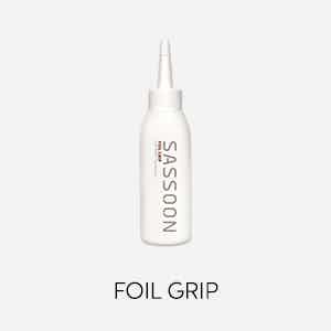 FOIL GRIP For perfect foil results - already small drops of this non-slip formula help adjust the consistency of the colour